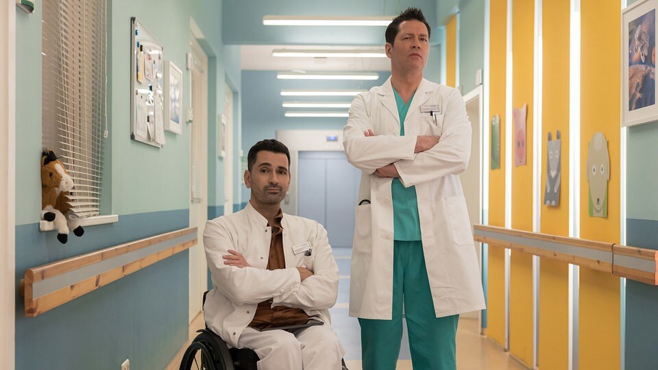 In aller Freundschaft – 2025: Alte Wunden, neue Spannungen – Sybille gegen Brentano!