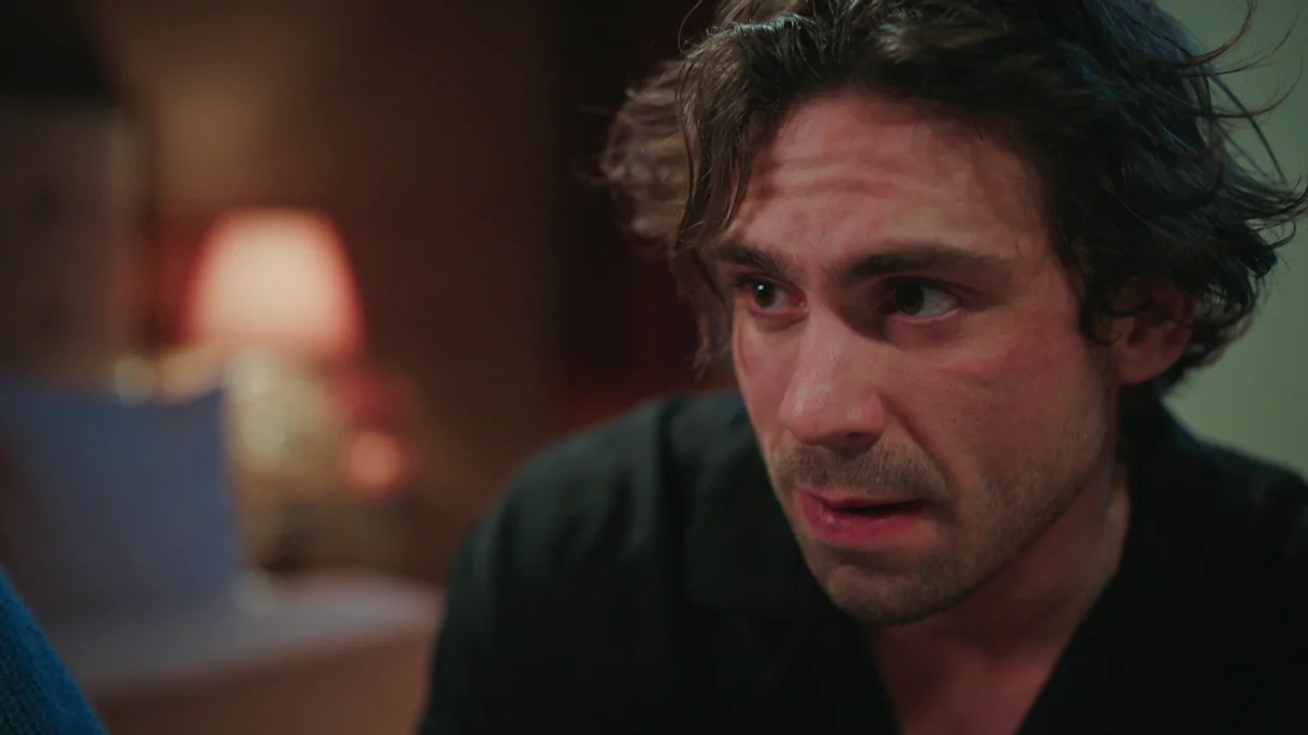 El matrimonio de Kaya y Suna toca fondo: ¿podrá un nuevo comienzo en Londres unirlos de nuevo?