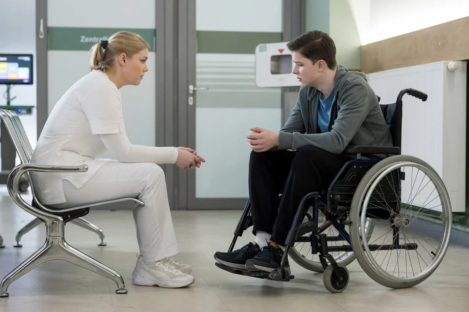 In aller Freundschaft: Mit diesen Tipps kommt er nicht zum Erfolg