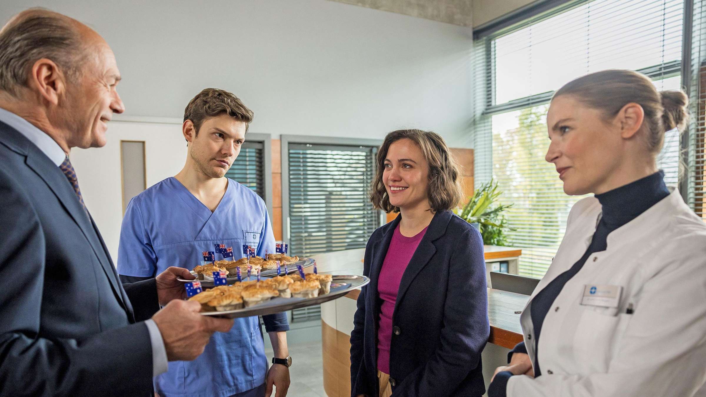 In aller Freundschaft“: Überraschende Jubel-News! Endlich gibt es Entschädigung