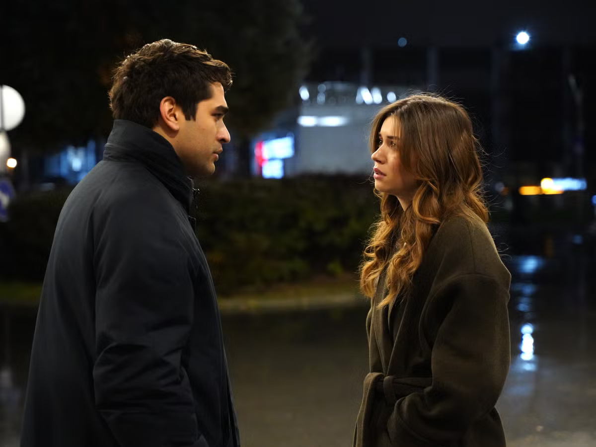 Un compromiso sin amor en el resumen del capítulo 61 de ‘Una nueva vida’, la serie turca de Antena 3