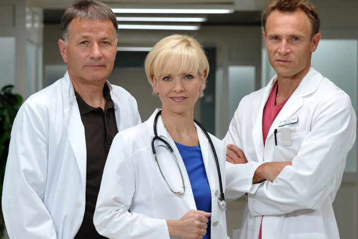 „Winterpause oder kalter Entzug? In aller Freundschaft macht dicht – doch was erwartet die Fans nach sechs Wochen Funkstille? “